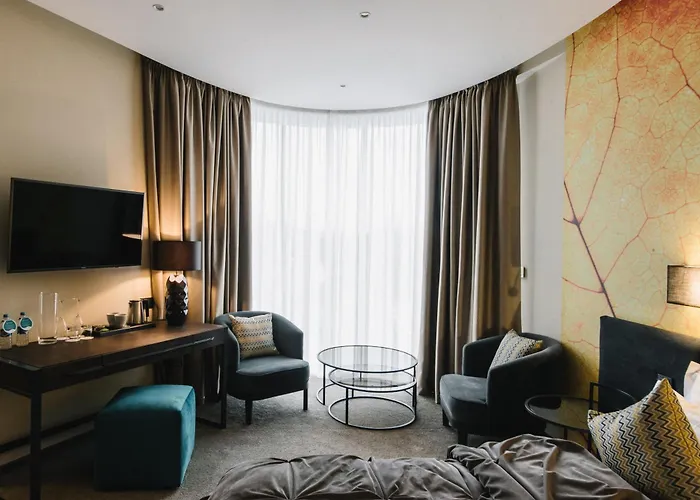 Noble Boutique Hotel Луцьк