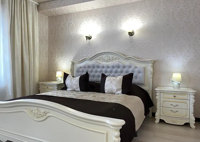 Maximus Hotel Луцьк